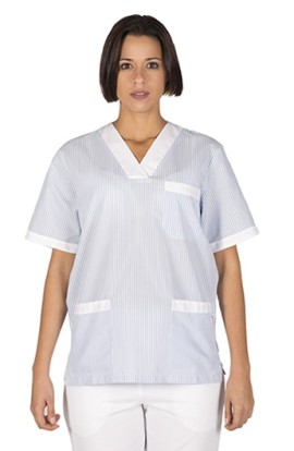 BLUSA CUELLO PICO MANGA CORTA AZUL CELESTE