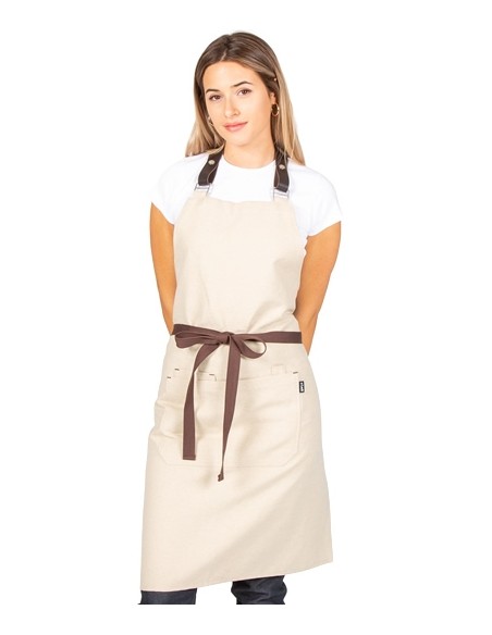 DELANTAL CON PETO BEIGE TIRANTE PIEL