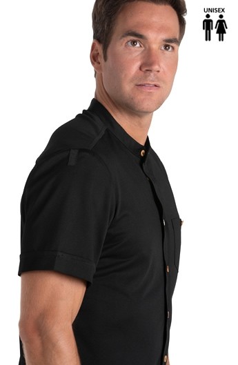 CAMISA NEGRA CUELLO MAO BOTÓN MADERA