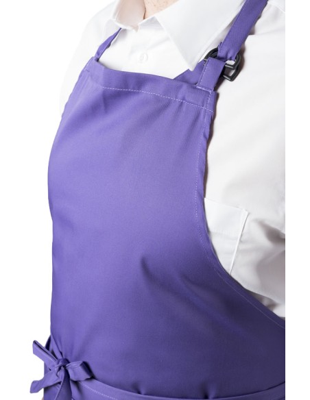 DELANTAL CON PETO Y BOLSILLOS MORADO