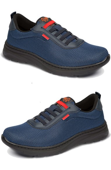 SCARPE CON LACCI ELASTICIZZATI
