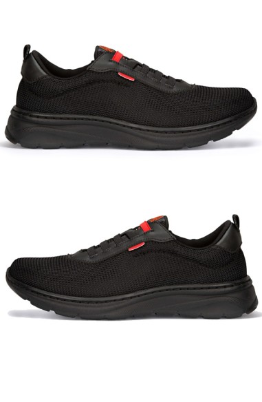 SCARPE CON LACCI ELASTICIZZATI