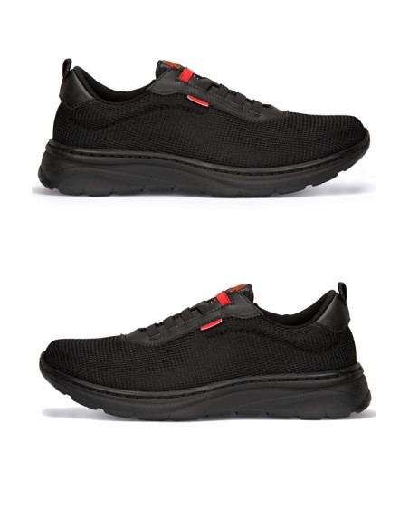 SCARPE CON LACCI ELASTICIZZATI
