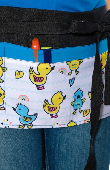 DELANTAL MAESTRA PATITOS