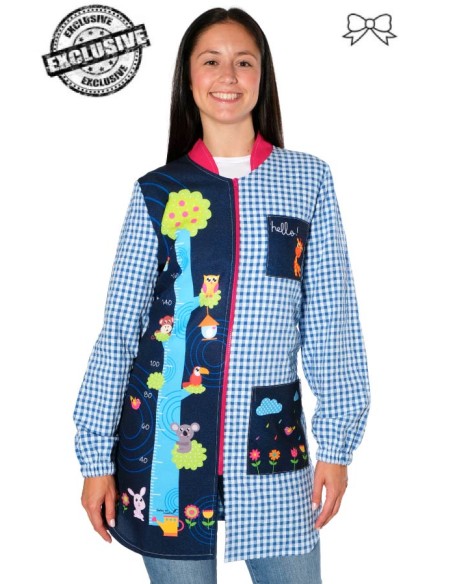 CAMICE MAESTRA DI ALBERO E ANIMALI DIVERTENTI.
