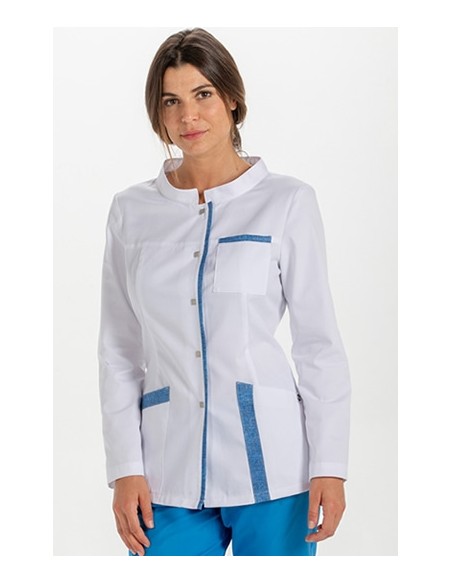 CHAQUETA DETALLE AZUL