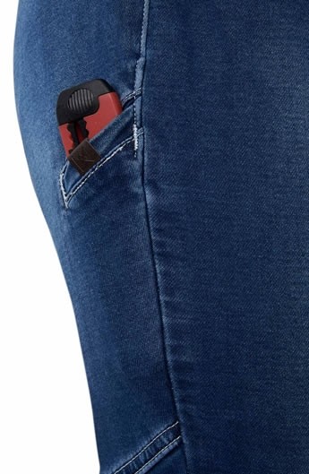 DETALLE BOLSILLO CÚTER