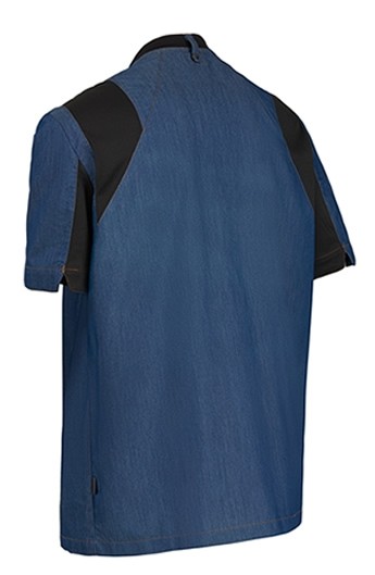 DETTAGLIO INDIETRO CON MAGLIA TRASPIRANTE